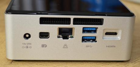 Nuova Intel NUC Broadwell-U, specifiche e foto