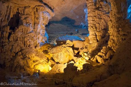 In crociera nella Baia di Halong, tra mito e realtà