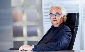 Billion Air: Briatore prepara voli per la Sardegna?