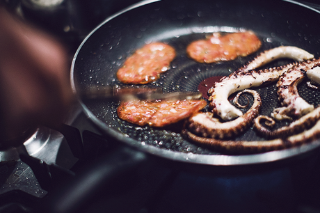 #INGORDO - Polipo croccante, patate al lime e salame piccante