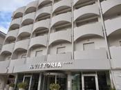 Hotel Vittoria Viale D'Annunzio Riccione (RN) Tel. 0541647540