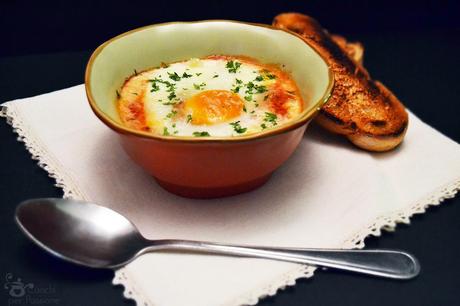 Uova al forno con Pomodoro e Mozzarella