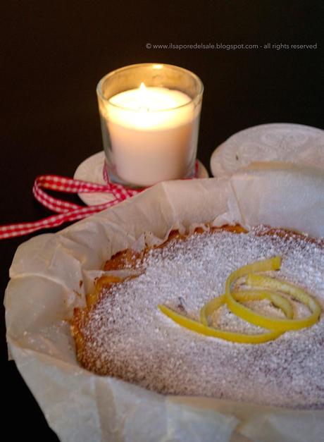 Torta al semolino e uvetta (senza burro)