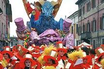 Carro al Carnevale di Cento