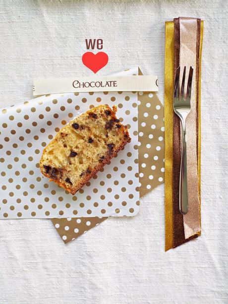 Plumcake allo yogurt greco e gocce di cioccolato