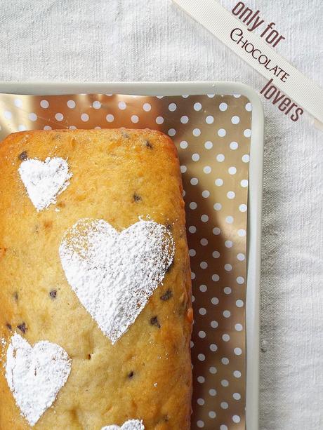 Plumcake allo yogurt greco e gocce di cioccolato