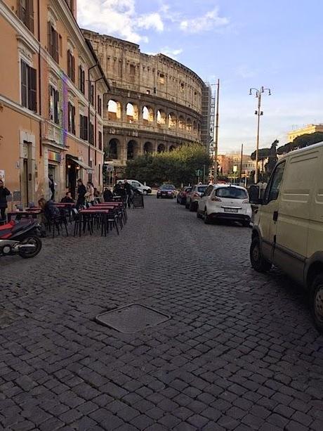 Gay Street regno incontrastato dell'illegalità. Se è ridotta così poi è ovvio che ci siano violenze e aggressioni