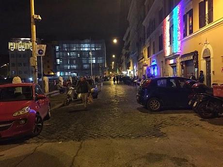 Gay Street regno incontrastato dell'illegalità. Se è ridotta così poi è ovvio che ci siano violenze e aggressioni