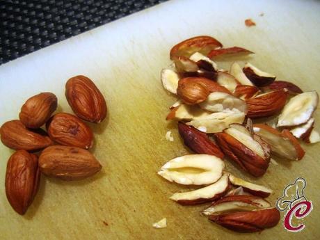 Insalatina di totani con carciofi, arancia e nocciole: il carattere che fa da cornice e arriva al cuore