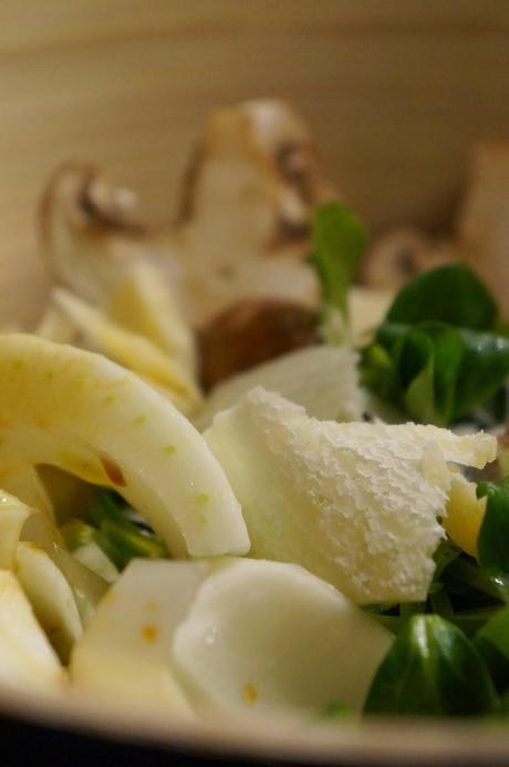 Soncino Salad with fennel, mushrooms and grana padano