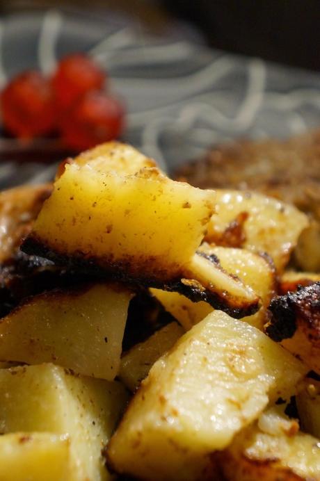 Agnello Marinato alla Senape e Patate in Tajine