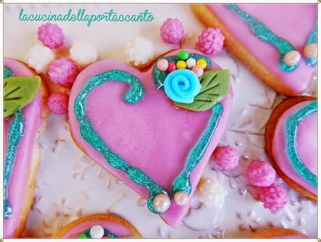 Cuori di biscotto per San Valentino / Hearts of biscuit for Valentine
