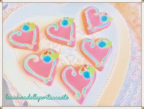 Cuori di biscotto per San Valentino / Hearts of biscuit for Valentine