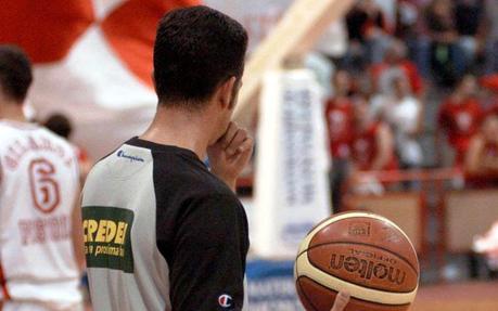 Basket, la voce dell'arbitro durante le partite della FIP su Sky Sport