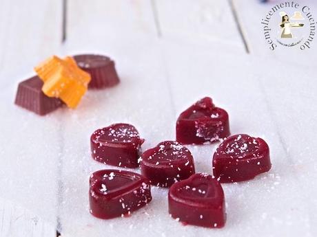 Gelatine rosso lampone di rapa rossa.