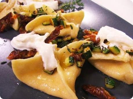 Tortelli di burrata al timo