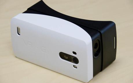 Anche LG lancia il suo visore VR