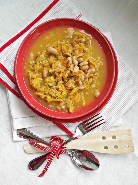 Zuppa di cavolo verza (in pentola a pressione)