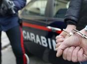 Noto: sorpresi rubare piastrelle antiche villa, arrestati uomini