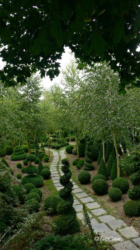 Old Place Farm, un elegante giardino inglese