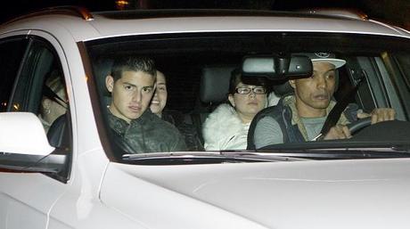 Real Madrid, Khedira e James puniti per aver partecipato alla festa di CR7