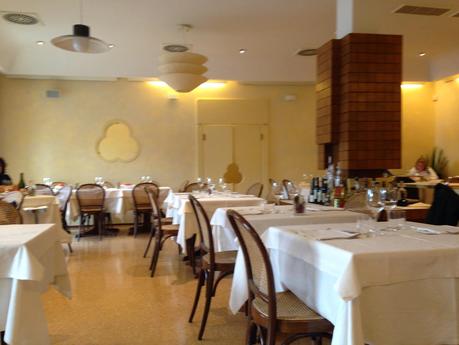 Ristorante Milano da Pierino - Viale Ugo Bassi 7 - Porto Garibaldi (FE) - Tel. 0533327169