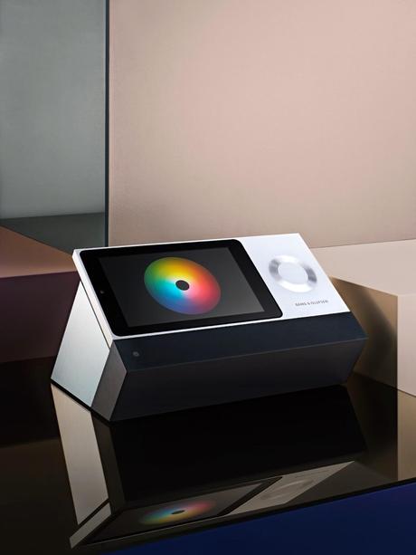 BEOSOUND MOMENT DI BANG & OLUFSEN E' ARRIVATO