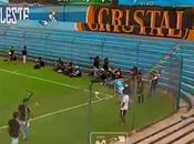 (VIDEO)Incredible goal from corner kick Peru! Carlos Lobaton Club Sporting Cristal Cienciano..