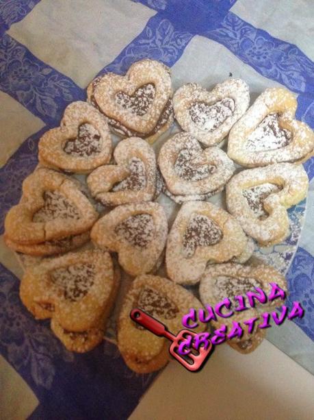 biscotti cuore alla  nutella