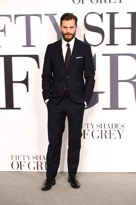 Jamie Dornan Fifty Shades of Grey London Premiere 001 Jamie Dornan veste Alexander McQueen al Fifty Shades of Grey UK Premiere