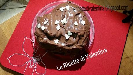 San Valentino...un dolce da soli 4 ingredienti perfetto da dividere con il proprio amore consolatorio per i single..CUORI DI NUTELLA