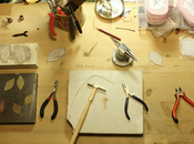 Behind scenes: making rivets