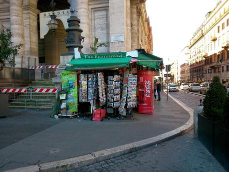 Roma Termini e Piazza dei Cinquecento: capolinea dell'umanità. 80 foto strazianti per provare a rendersi conto di come è ridotta la zona più importante della città