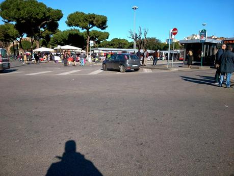 Roma Termini e Piazza dei Cinquecento: capolinea dell'umanità. 80 foto strazianti per provare a rendersi conto di come è ridotta la zona più importante della città