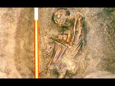 Mummie Frankenstein Risveglio Edizioni, Libri, Spiritualità, Meditazione, Medicina, Cosmologia, Arte, Filosofia, Ufologia, Federico Bellini, Ambra Guerrucci, Osho, TV