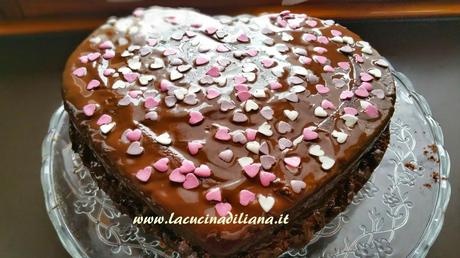 Torta al Cioccolato e Nutella Glassata per San Valentino.. Viva l'Amore Sempre...