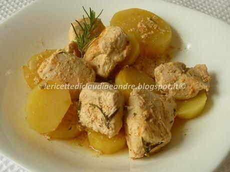 Pollo speziato con patate, al forno