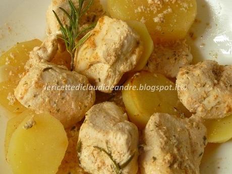 Pollo speziato con patate, al forno