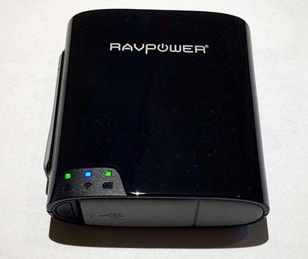 RavPower RP-WD02, la batteria che ricarica dispositivi, condivide file e reti Wi-Fi