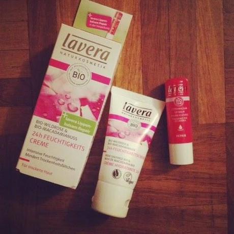 Lavera Crema Idratante viso 24h Rosa e Macadamia