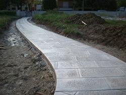 Vialetto in calcestruzzo stampato