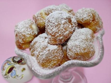 Bignole di Carnevale con crema al limoncello