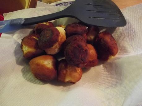 LE CASTAGNOLE PER CARNEVALE LE CASTAGNOLE PER CARNEVALE