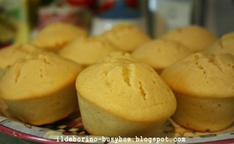 Sapori di Primavera - Muffin Ricotta e Limone or Lemon and Ricotta Cheese Muffins