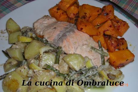 Filetto di salmone al cocco con verdure