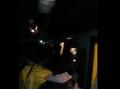 Video. metropolitana bloccata, treno evacuato. rabbia passeggeri