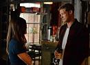 “Pretty Little Liars 5” nuove foto: Hannah è dietro le sbarre, Aria flirta e arriva il processo di Alison