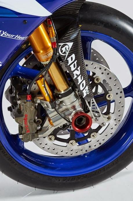 Yamaha YZF-R1 Team GMT94 2015