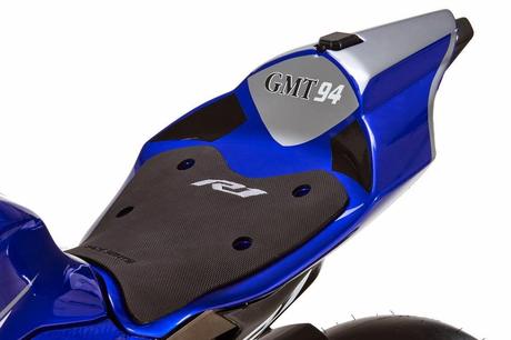 Yamaha YZF-R1 Team GMT94 2015