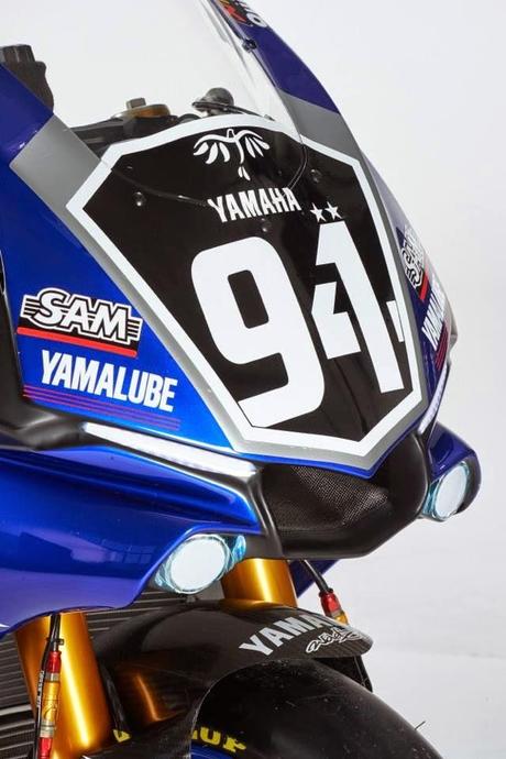 Yamaha YZF-R1 Team GMT94 2015